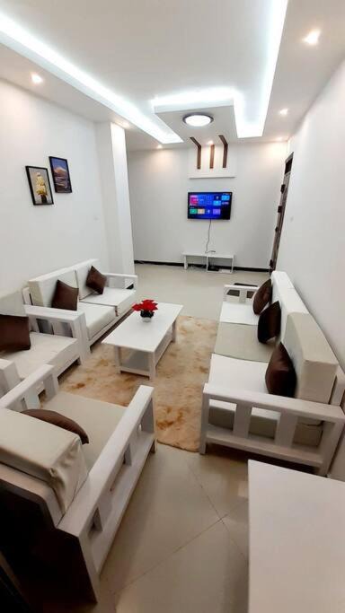 Photo of Livingroom in Nifas Silk-Lafto
