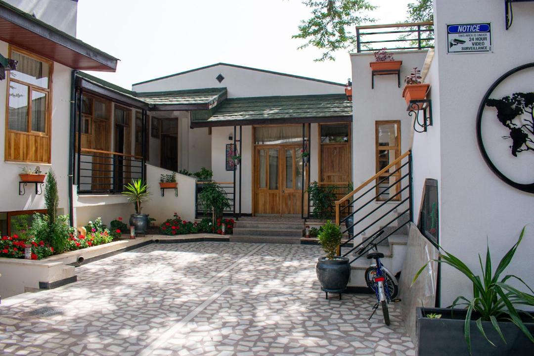 Photo of Buildings in Nifas Silk-Lafto