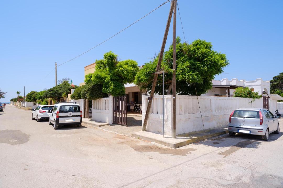 Photo of Buildings in Torre Lapillo