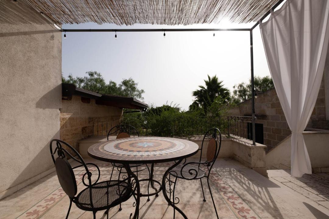 Photo of Patio Balcony in Specchia