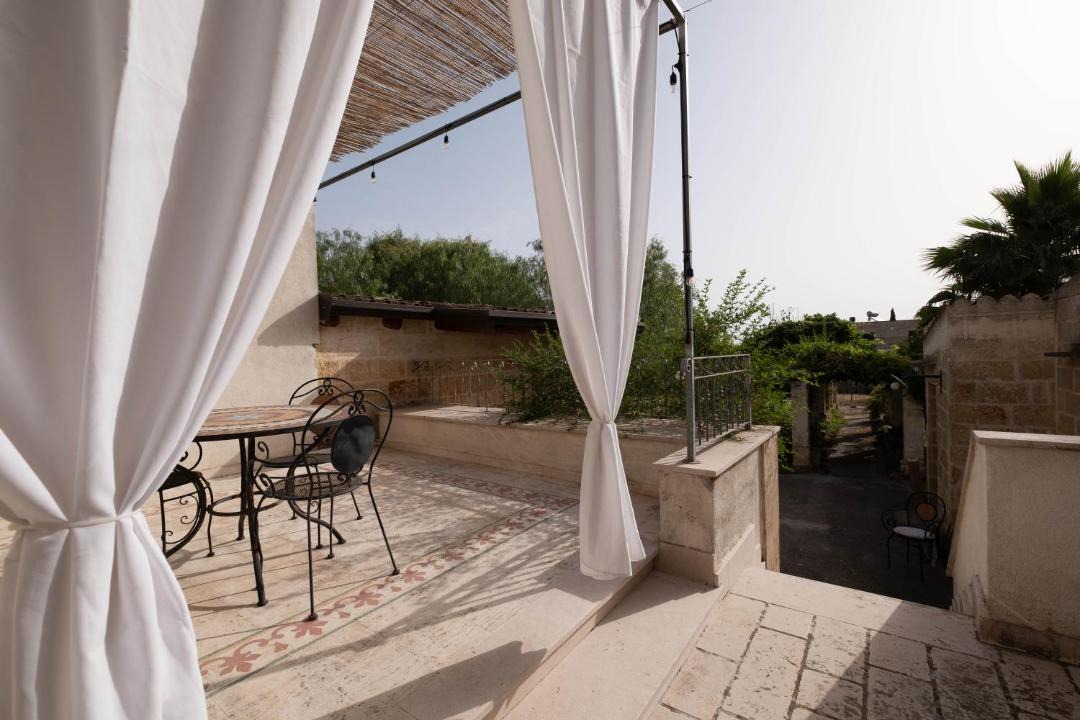 Photo of Patio Balcony in Specchia