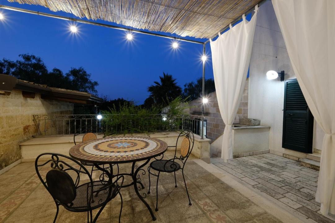 Photo of Patio Balcony in Specchia