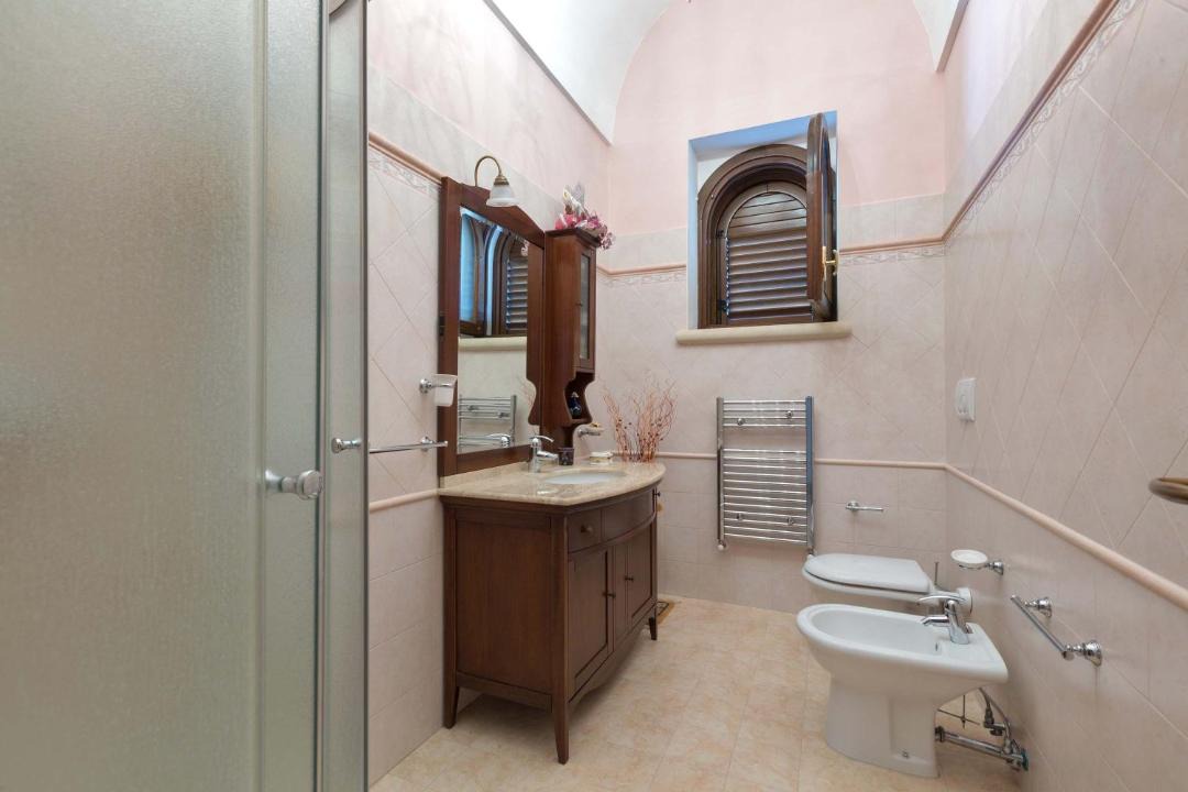 Photo of Bathroom in Spongano