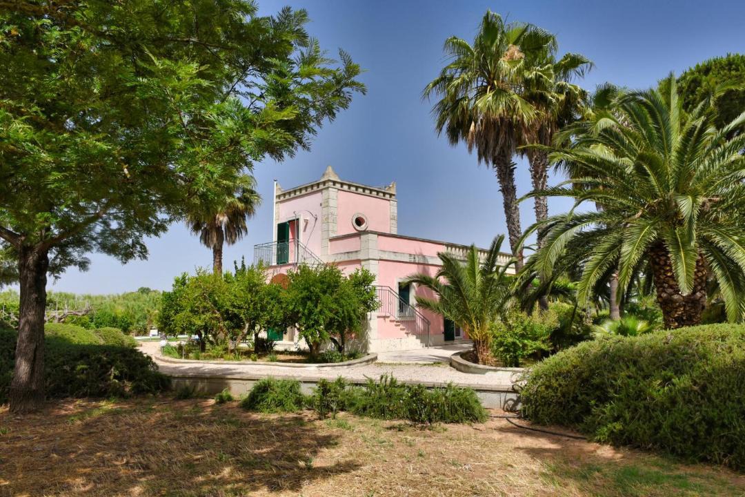 Photo of Buildings in Cutrofiano