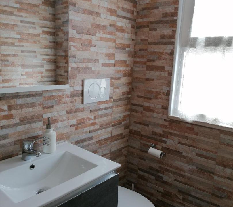 Photo of Bathroom in Andria