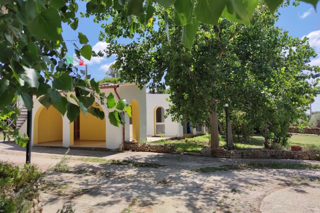 Photo of Buildings in Specchia