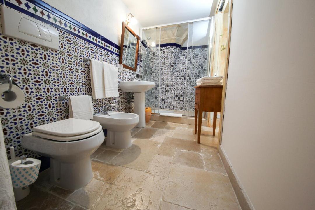 Photo of Bathroom in Massafra