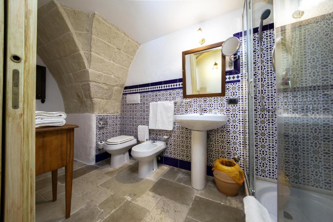 Photo of Bathroom in Massafra