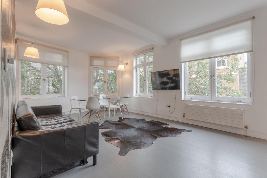 Photo of Livingroom in Finsbury