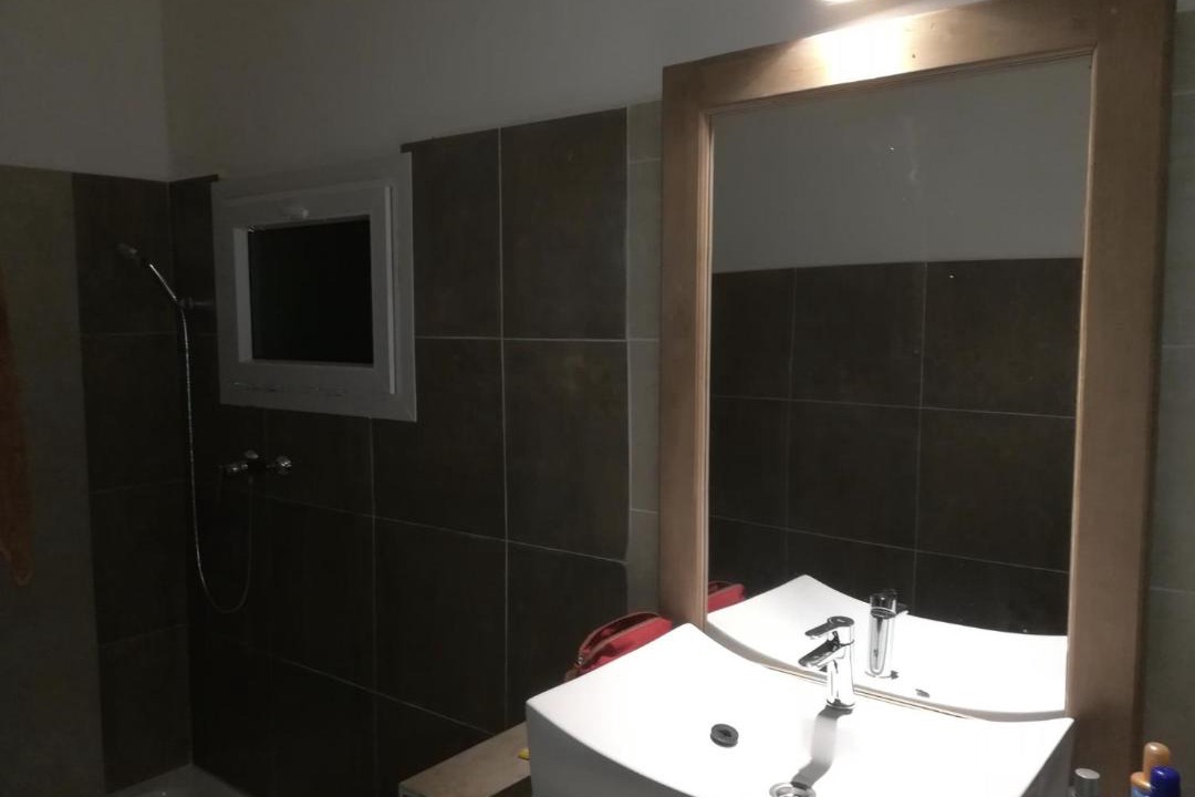 Photo of Bathroom in Ampefy