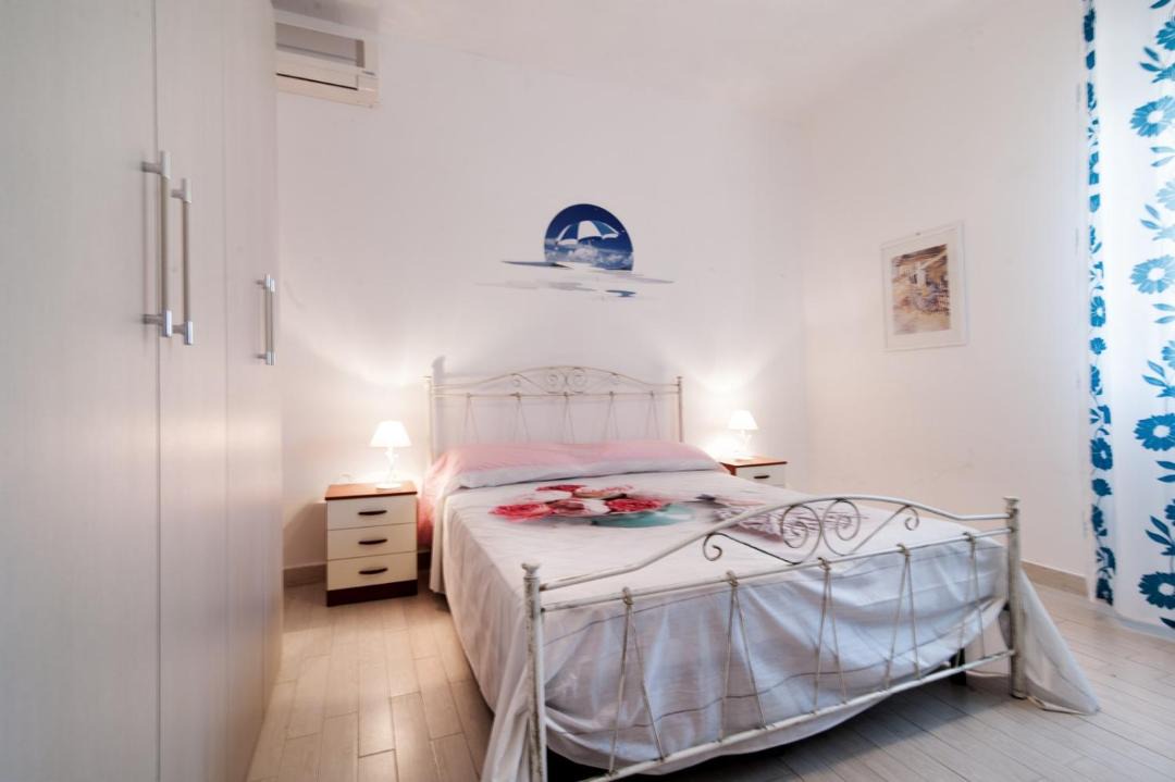 Photo of Bedroom in Torre Lapillo