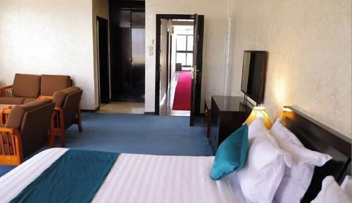 Junior Suite, Balcony, City View
