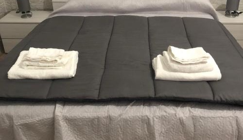 Deluxe Room (2 Adults + 1 Child)