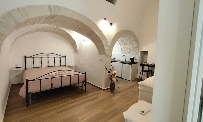 Terlizzi House | Large room with bathroom